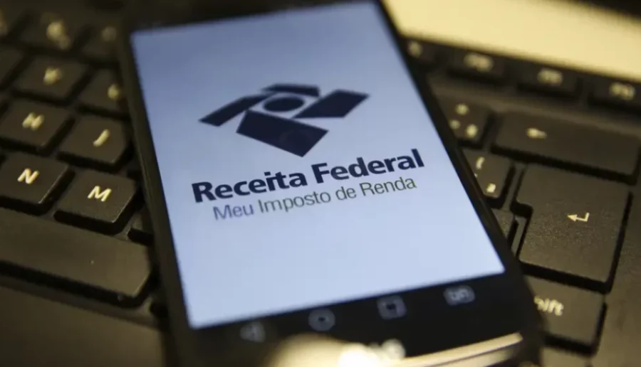 Receita abre consulta ao 3&ordm; lote da restitui&ccedil;&atilde;o do Imposto de Renda 2026