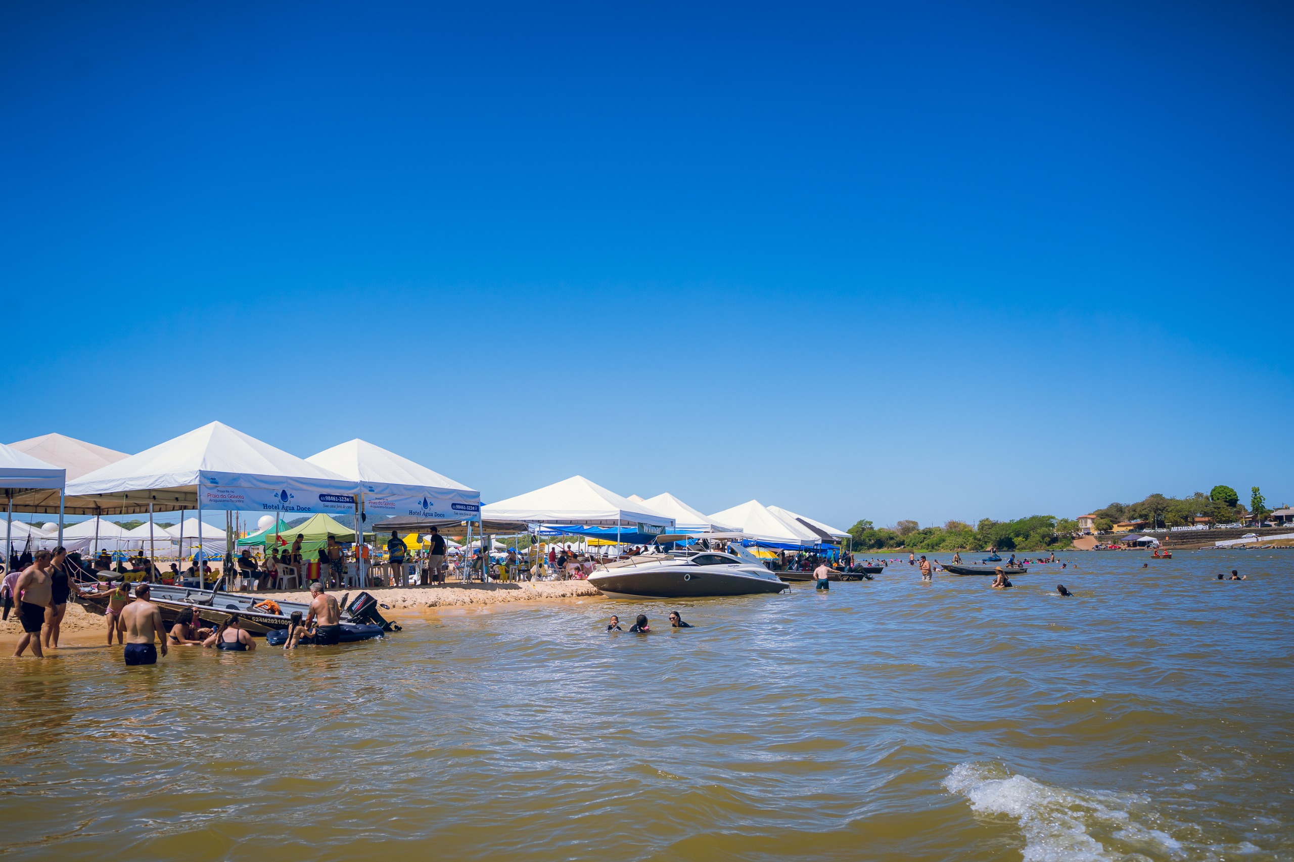 Praia da Gaivota em Araguacema &eacute; op&ccedil;&atilde;o de camping com estrutura