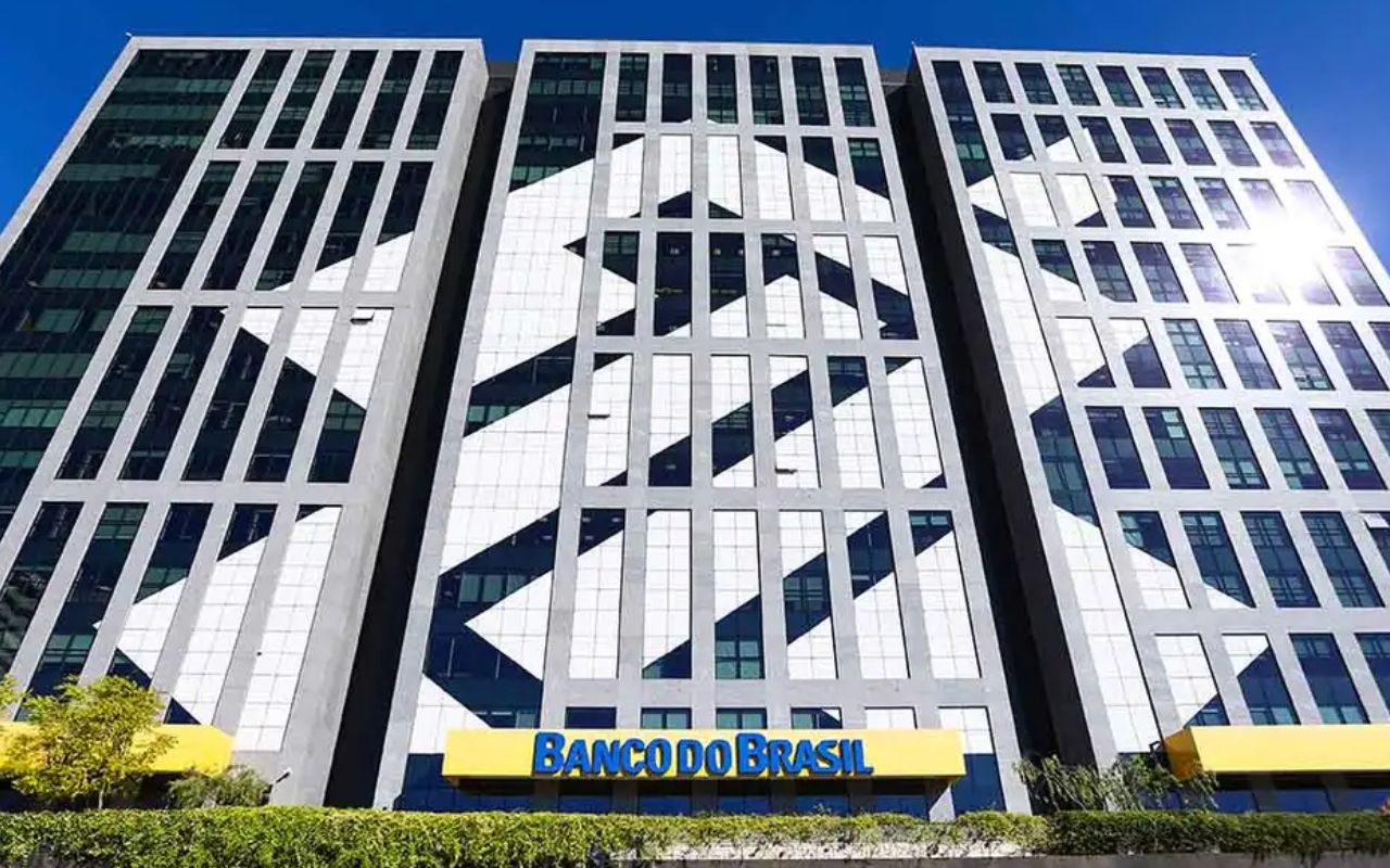 Banco do Brasil revela calote de R$ 3,6 bilh&otilde;es de &uacute;nico cliente e v&ecirc; inadimpl&ecirc;ncia disparar