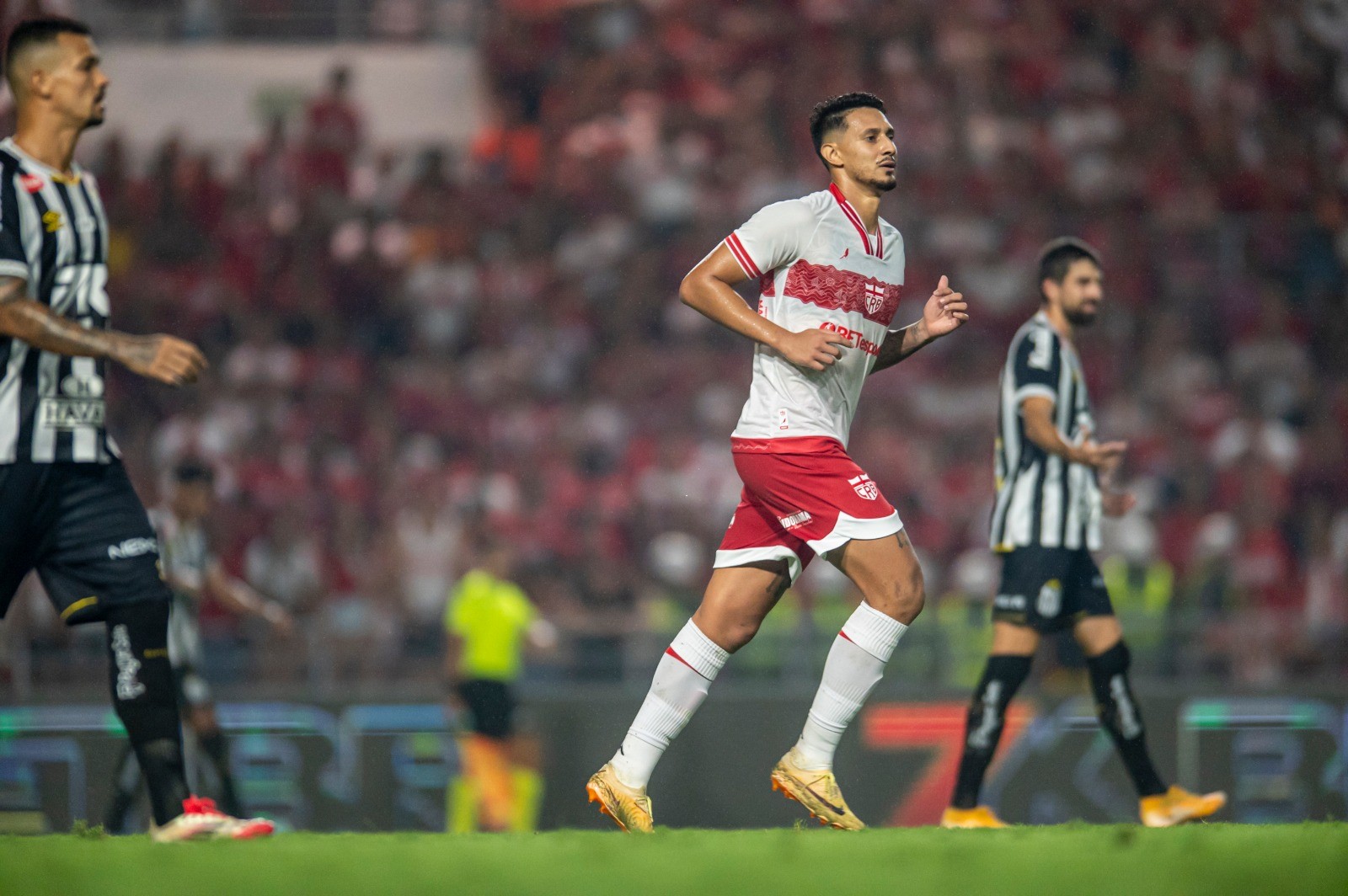 Breno Herculano destaca for&ccedil;a do CRB para buscar classifica&ccedil;&atilde;o hist&oacute;rica contra o Cruzeiro na Copa do Brasil