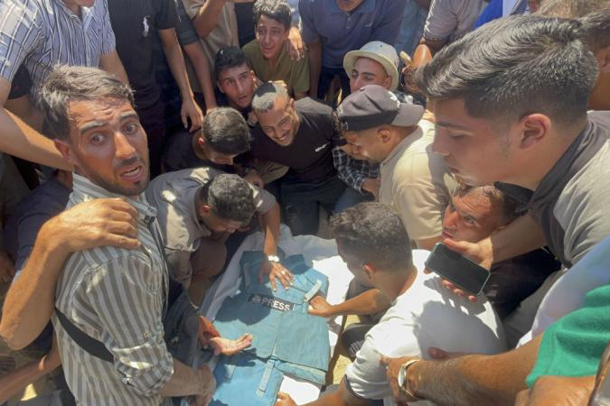 ONU condena ataque israelense que matou jornalistas e atingiu hospital em Gaza