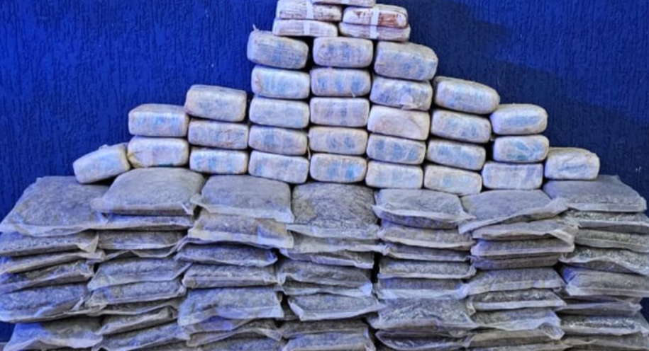 PRF apreende mais de 125 kg de drogas em persegui&ccedil;&atilde;o na BR-364, em Ariquemes (RO)