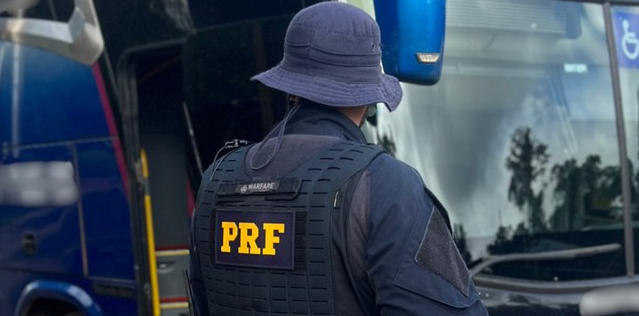 PRF apreende 6,2 kg de skunk em &ocirc;nibus na BR-364, em Ji-Paran&aacute; (RO)