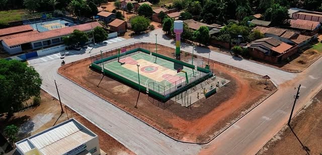 Nova Rosal&acirc;ndia conclui pavimenta&ccedil;&atilde;o e constru&ccedil;&atilde;o de cal&ccedil;adas no Distrito de Campo Maior