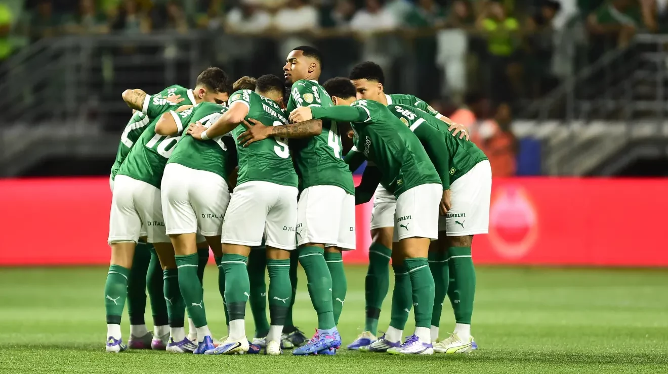 Palmeiras passa por teste antidoping dois dias antes de enfrentar o Flamengo