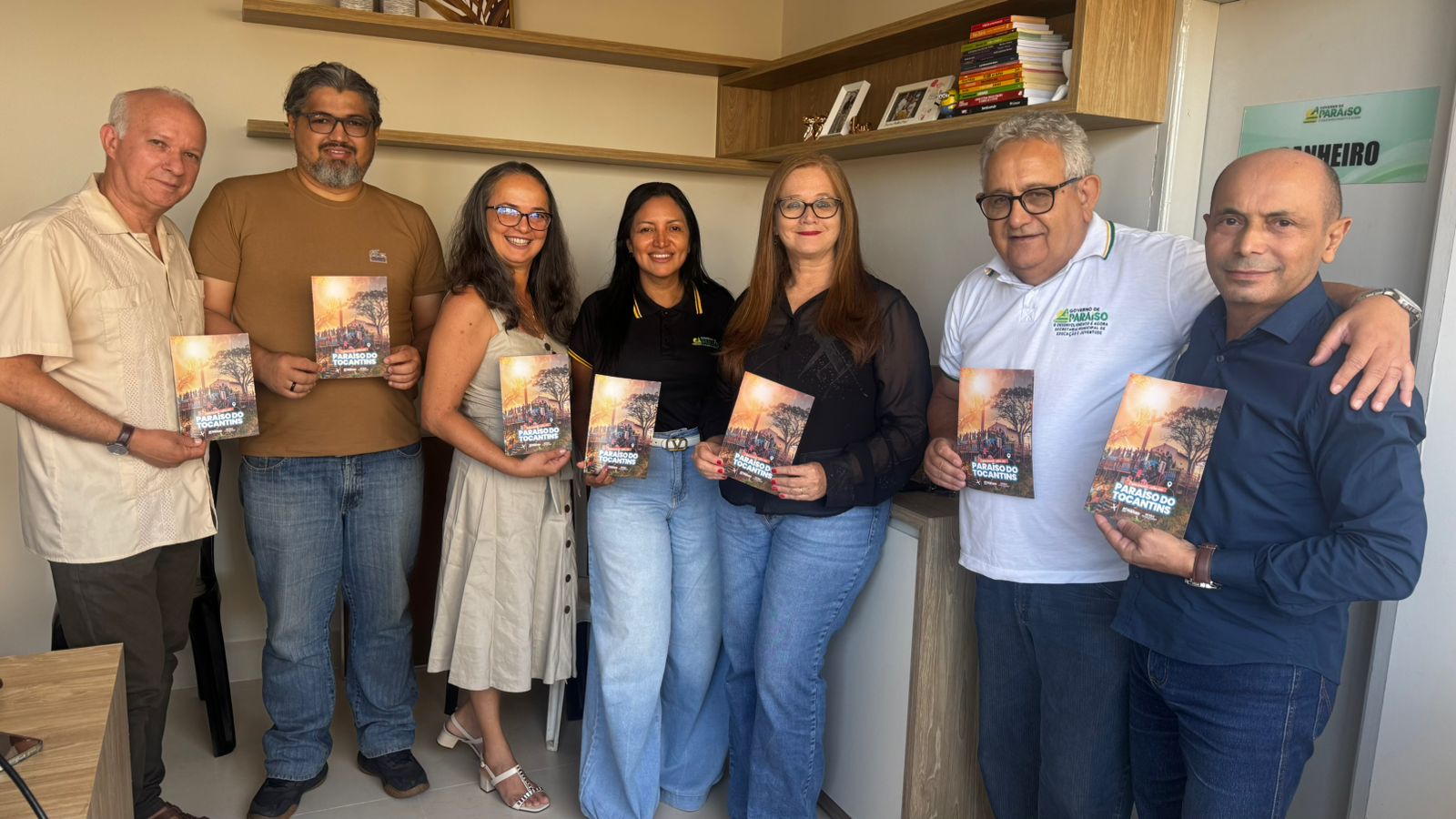 Secretaria de Turismo, Lazer e Cultura se re&uacute;ne com nova diretoria da Academia de Letras de Para&iacute;so