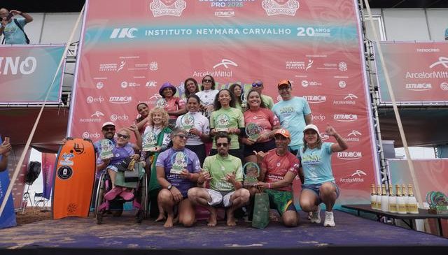 PCDs d&atilde;o show de disputa e supera&ccedil;&atilde;o no ArcelorMittal Wahine Bodyboarding Pro, na Serra (ES)