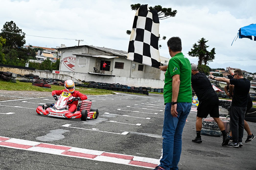 Metropolitano de Kart de Curitiba ter&aacute; a etapa decisiva neste s&aacute;bado