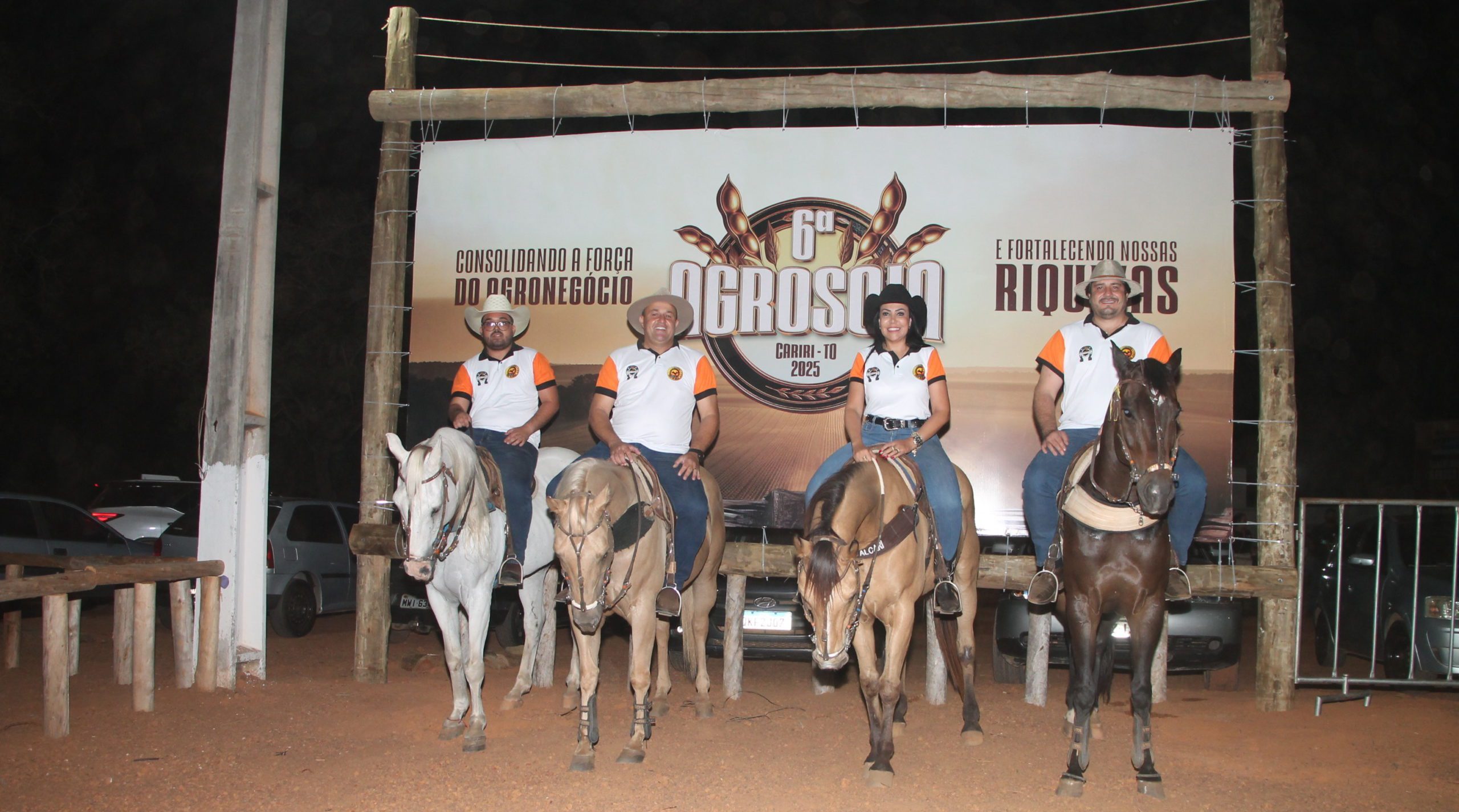Cavalgada hist&oacute;rica marca o segundo dia da 6&ordf; Agrosoja em Cariri do Tocantins