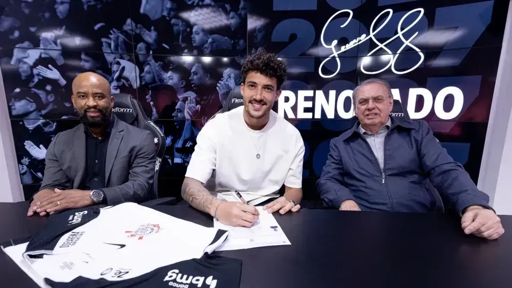 Ap&oacute;s sondagens, Gustavo Henrique acerta renova&ccedil;&atilde;o com o Corinthians