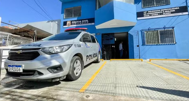 Idoso &eacute; flagrado abusando de menina de 9 anos com paralisia cerebral em Olinda PE