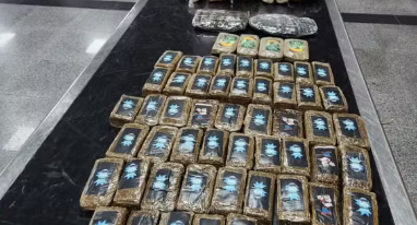 Passageira &eacute; presa com quase 9 kg de haxixe em aeroporto de Salvador BA
