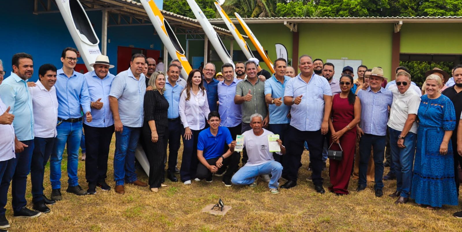 Presidente da C&acirc;mara, Max Fleury, participa da inaugura&ccedil;&atilde;o do novo Mercado Municipal e entrega de obras em Aragua&iacute;na