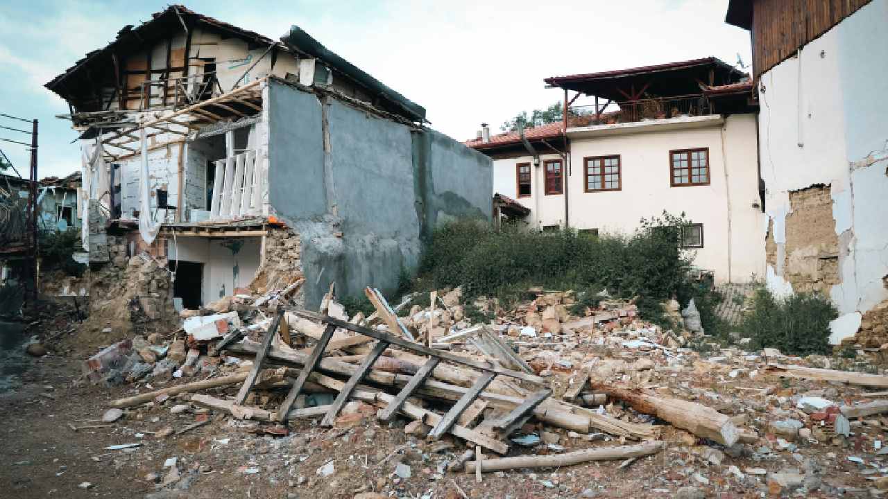 Terremotos podem abalar o mundo? Veja o que aconteceu com o &uacute;ltimo tremos resgistrado!