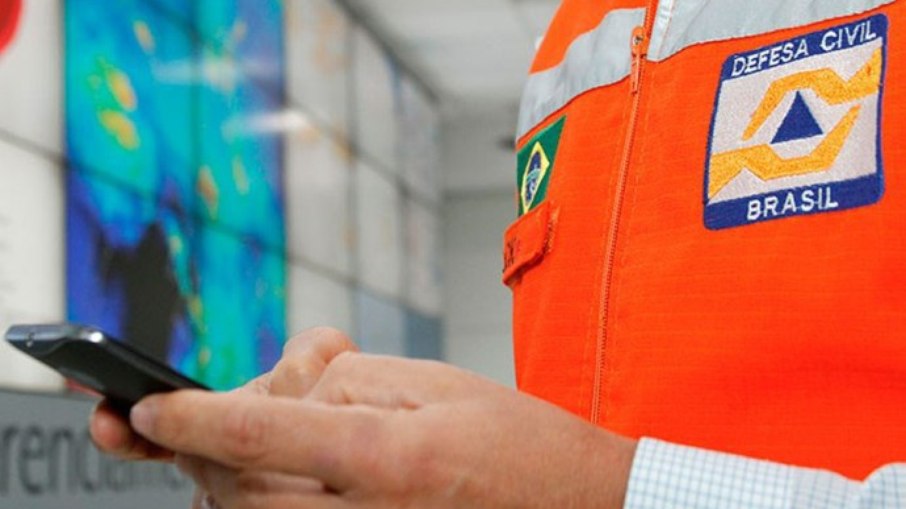 Teste de alerta da Defesa Civil provoca sustos e ocasiona acidente em Goi&acirc;nia GO