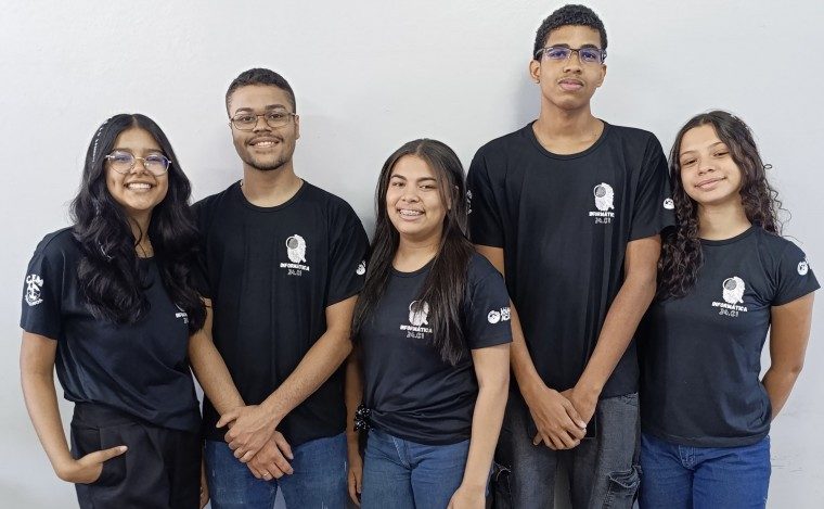Estudantes do CEM F&eacute;lix Camoa de Porto Nacional ir&atilde;o apresentar projeto de Rob&oacute;tica Educacional em outubro no Esp&iacute;rito Santo