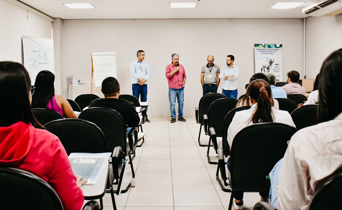 Adapec realiza curso sobre componentes de vigil&acirc;ncia para febre aftosa
