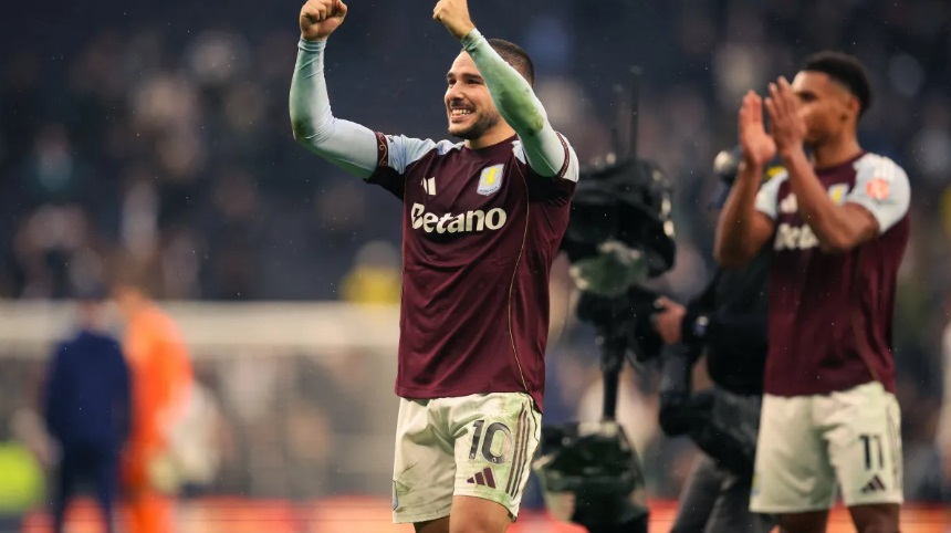 Aston Villa vence Tottenham fora de casa e sobe para 10&ordm; na Premier League