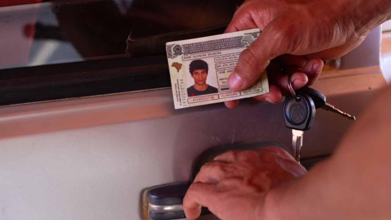 CNH social funciona normalmente? Confira quem tem direito