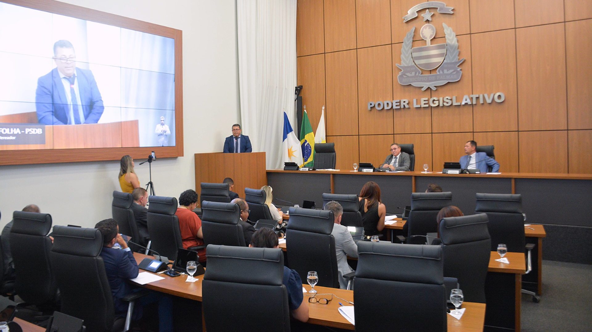 C&acirc;mara Municipal aprova mudan&ccedil;a de nome da avenida Teot&ocirc;nio Segurado para avenida Siqueira Campos