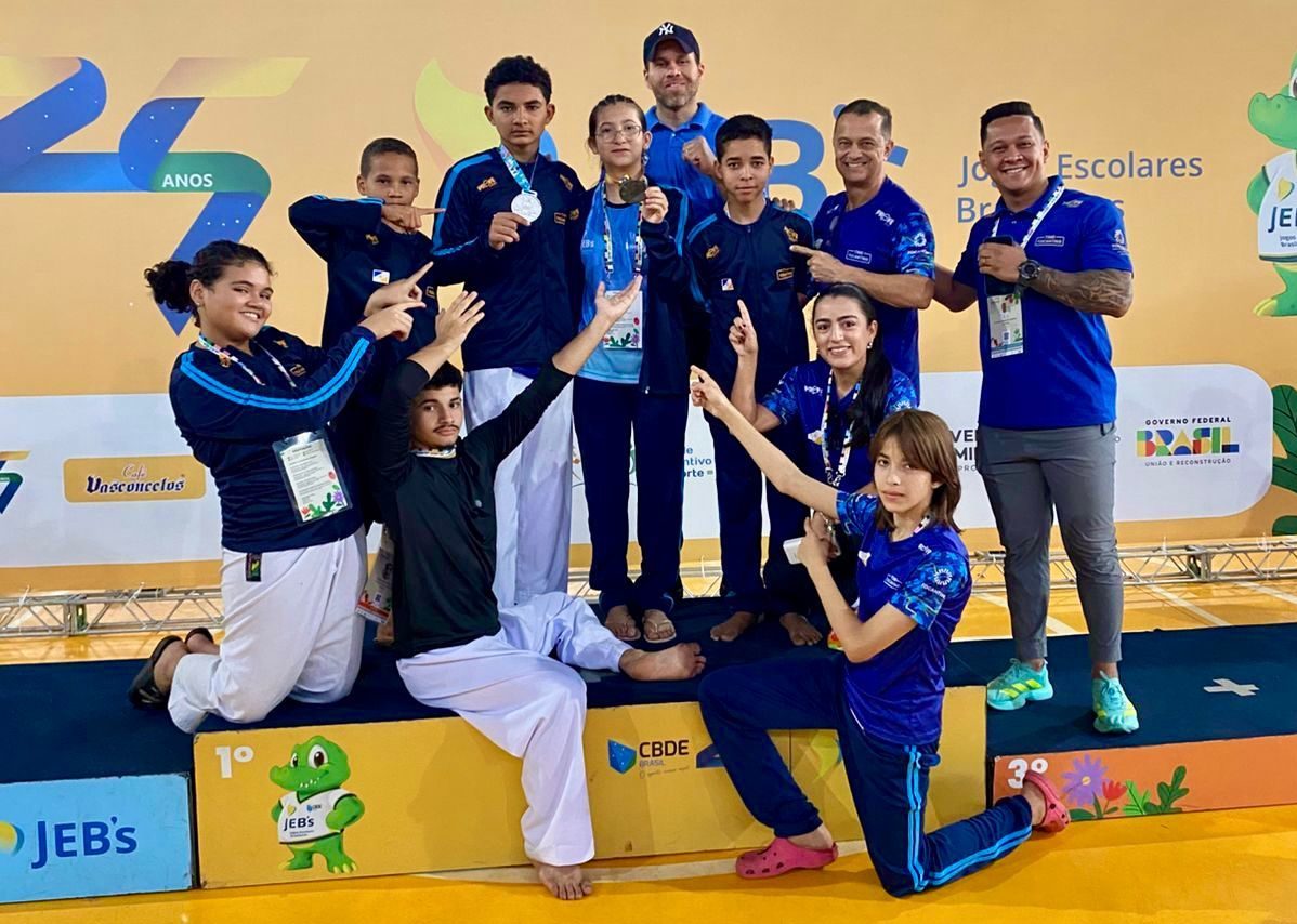 Estudante da rede estadual conquista medalha de ouro in&eacute;dita no Wrestling no Jebs 2025