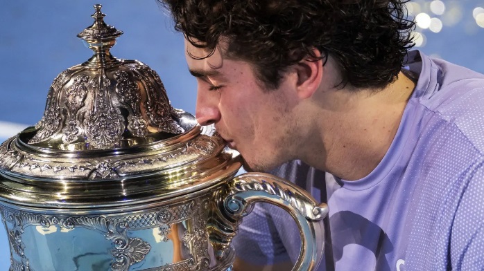 Jo&atilde;o Fonseca conquista o ATP 500 da Basileia e ter&aacute; que cumprir promessa inusitada