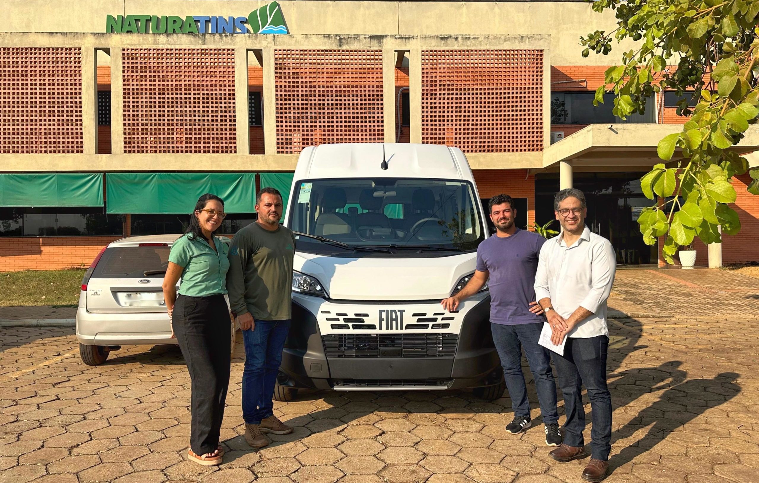 Naturatins recebe micro-&ocirc;nibus para atender &agrave;s demandas do Parque Estadual do Cant&atilde;o