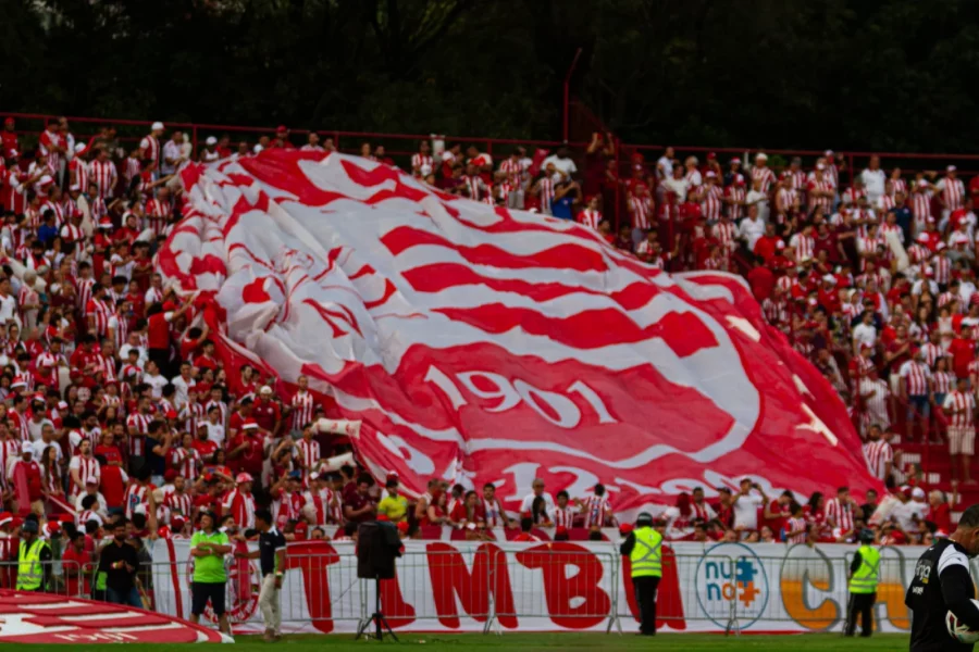 N&aacute;utico vence o Brusque e conquista o acesso &agrave; S&eacute;rie B do Campeonato Brasileiro