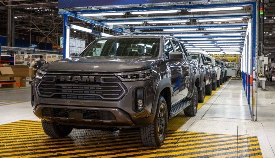 Stellantis anuncia produ&ccedil;&atilde;o da nova picape Ram Dakota na Argentina