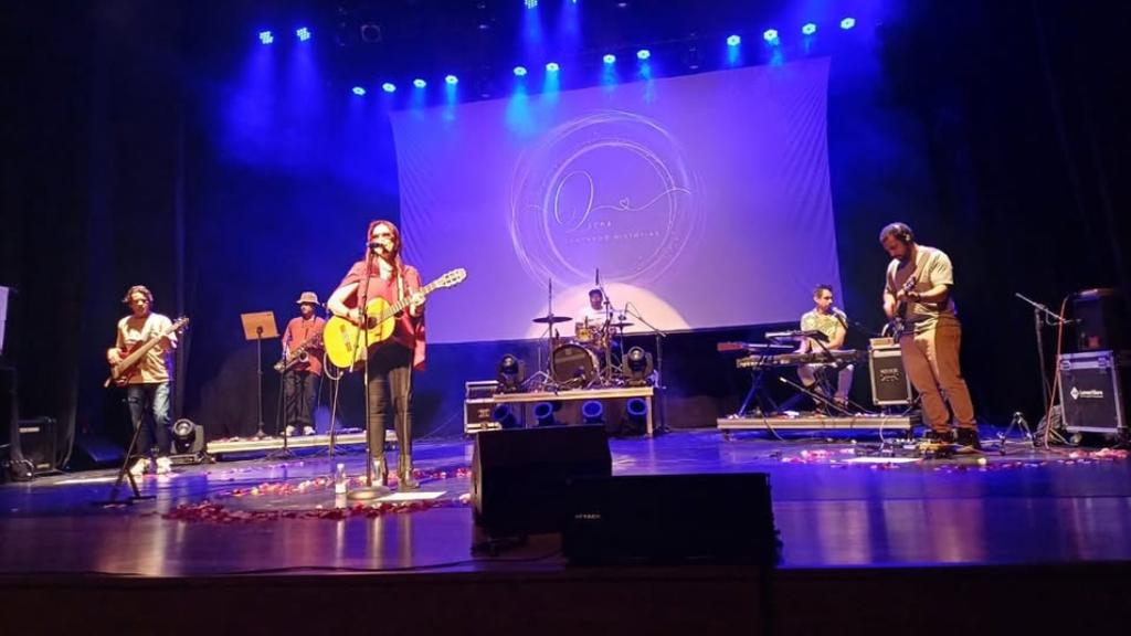 Rita Lee Cover Quedma Borges &eacute; atra&ccedil;&atilde;o no Tatuap&eacute;