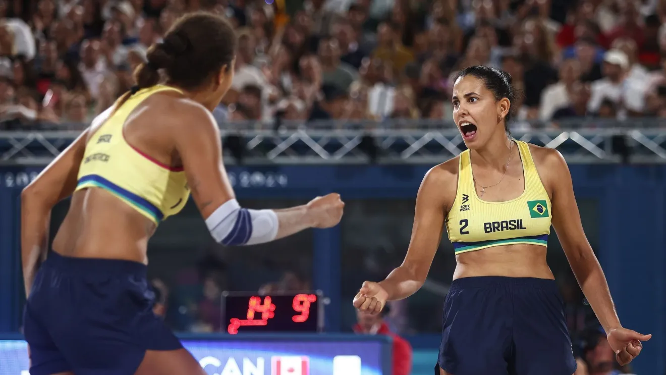 Ana Patr&iacute;cia e Duda vencem na estreia e largam bem no Mundial de V&ocirc;lei de Praia