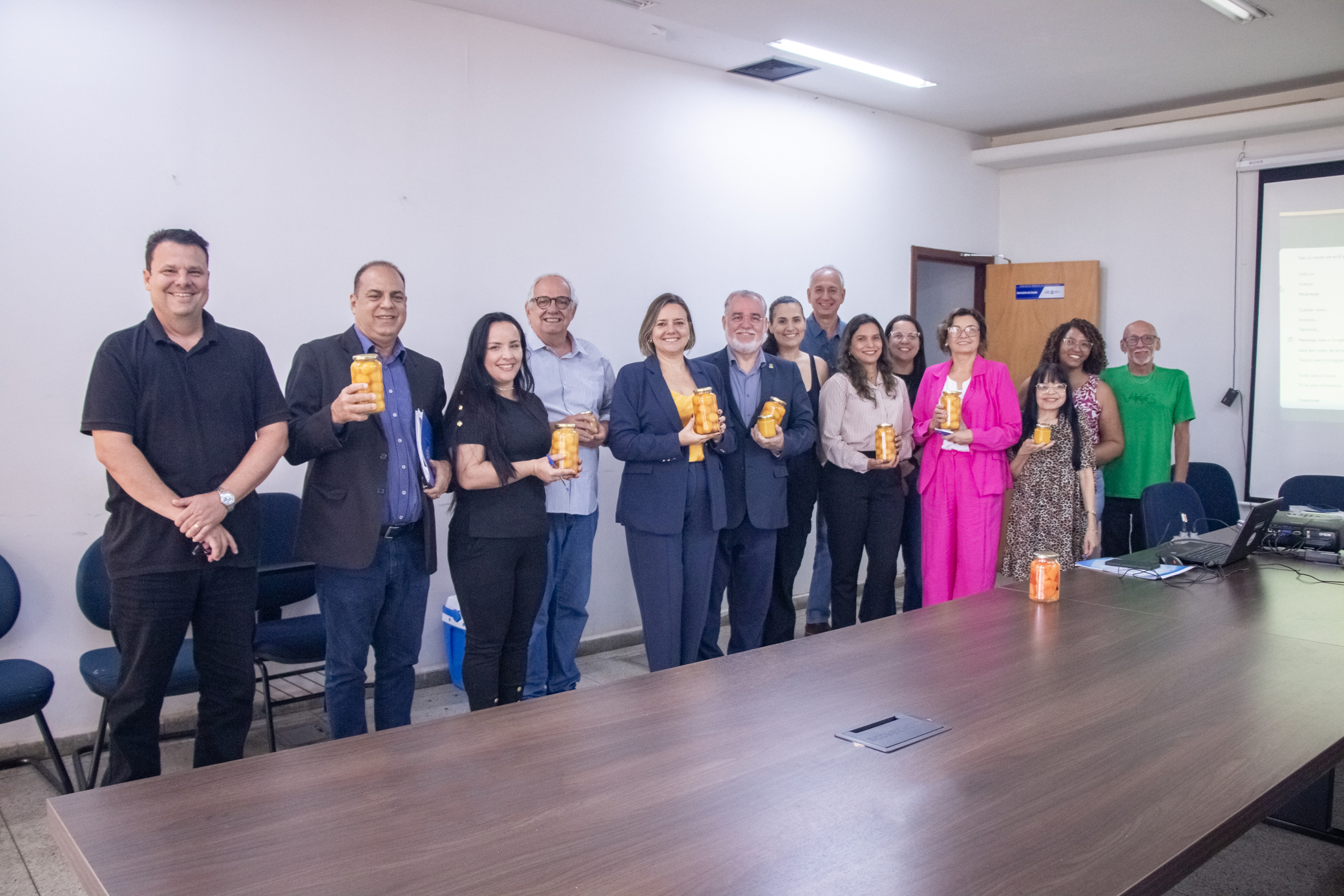 Governo do Tocantins, por meio da Setas, planeja implementa&ccedil;&atilde;o do Projeto Rota do Pequi para fortalecer inclus&atilde;o produtiva e gera&ccedil;&atilde;o de renda