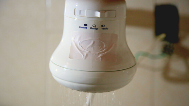 Item indispens&aacute;vel no banho dos brasileiros assusta estrangeiros e praticamente n&atilde;o existe no resto do mundo