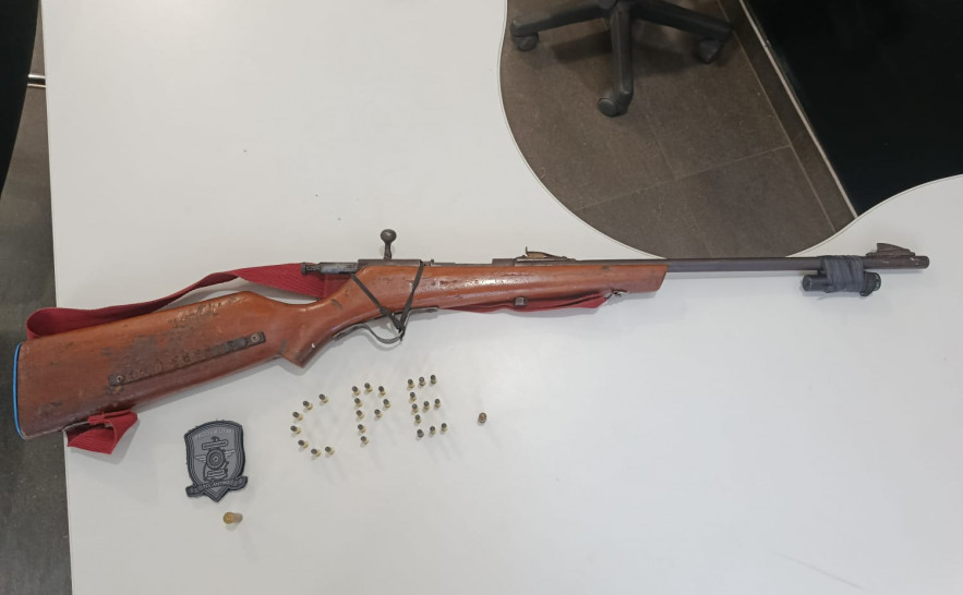 Pol&iacute;cia Militar apreende carabina, muni&ccedil;&otilde;es e prende ca&ccedil;ador ilegal em Almas TO