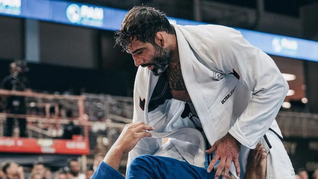 M&atilde;e de Leandro Lo lamenta absolvi&ccedil;&atilde;o de ex-tenente: &ldquo;Enterrei meu filho pela segunda vez&rdquo;