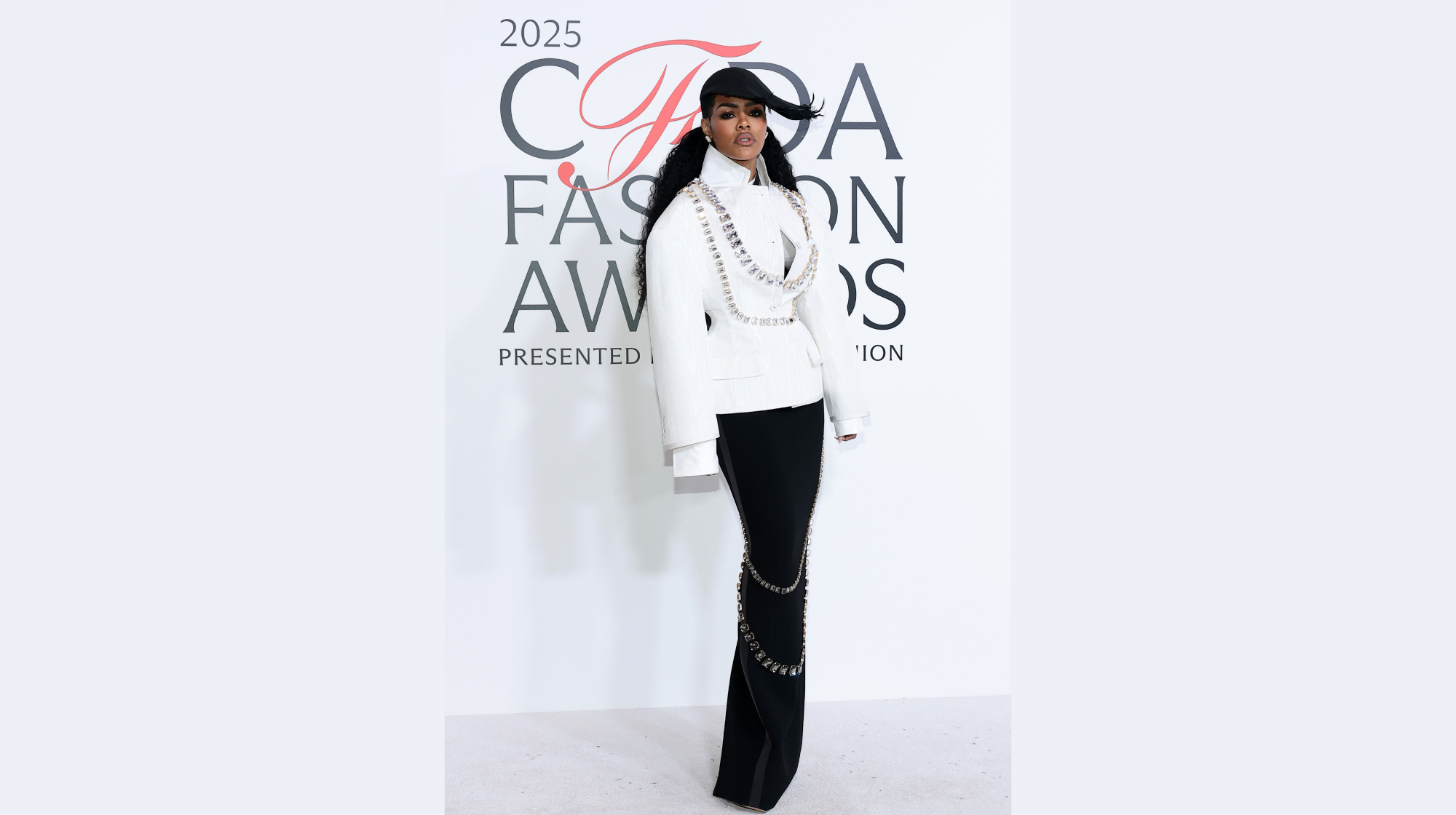 As pe&ccedil;as da fam&iacute;lia Millenia brilharam no tapete vermelho do CFDA Fashion Awards 2025