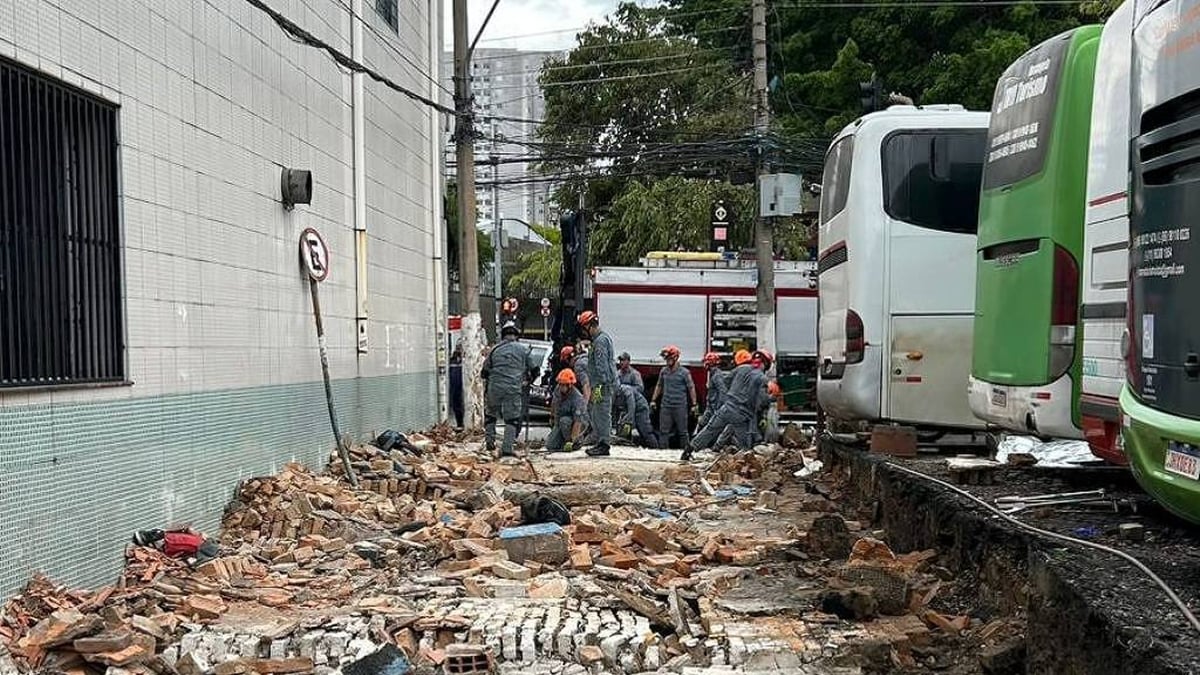 Trag&eacute;dia no Br&aacute;s: desabamento de muro resulta em mortes