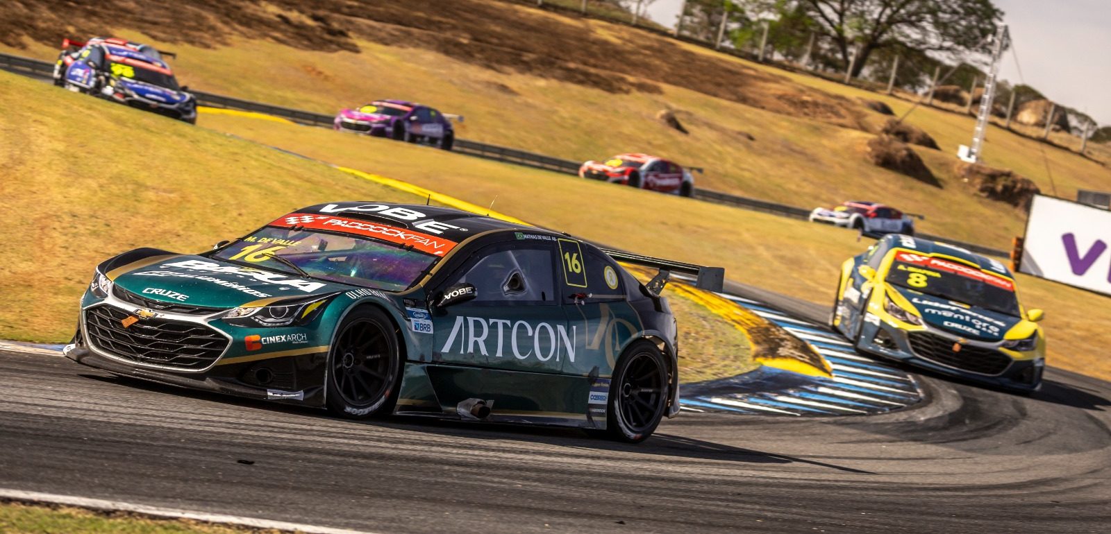 Mathias de Valle reencontra Bras&iacute;lia em busca do Top5 na Stock Light