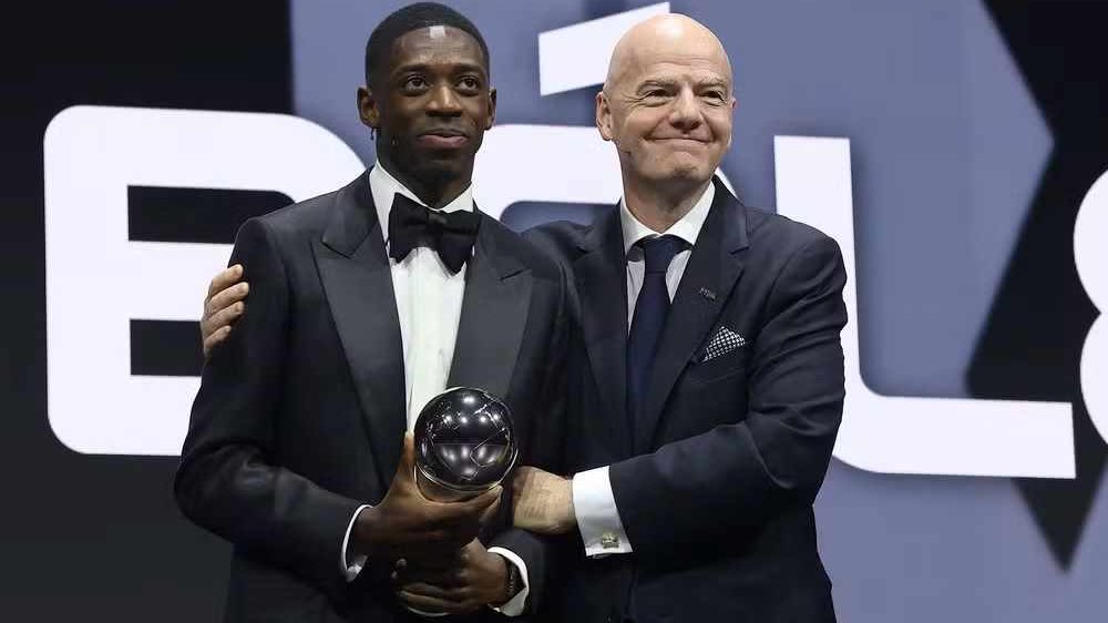 Demb&eacute;l&eacute; &eacute; eleito o melhor jogador do mundo no Fifa The Best 2025