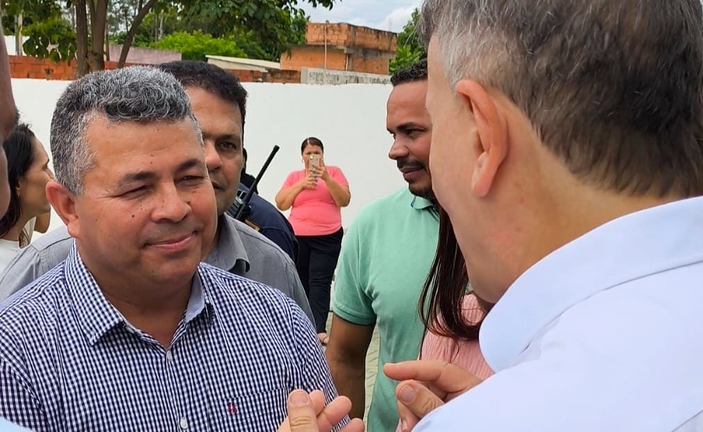 Vereador Folha participa da inaugura&ccedil;&atilde;o da USF de Taquaru&ccedil;u Grande TO