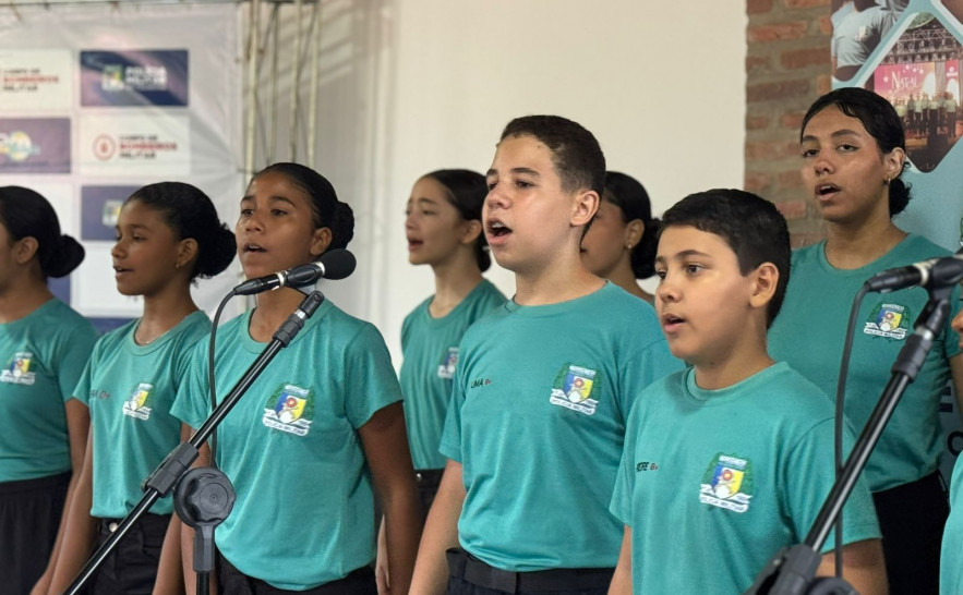 Coral Infantojuvenil da PMTO realiza apresenta&ccedil;&otilde;es da tradicional cantata de Natal em Palmas