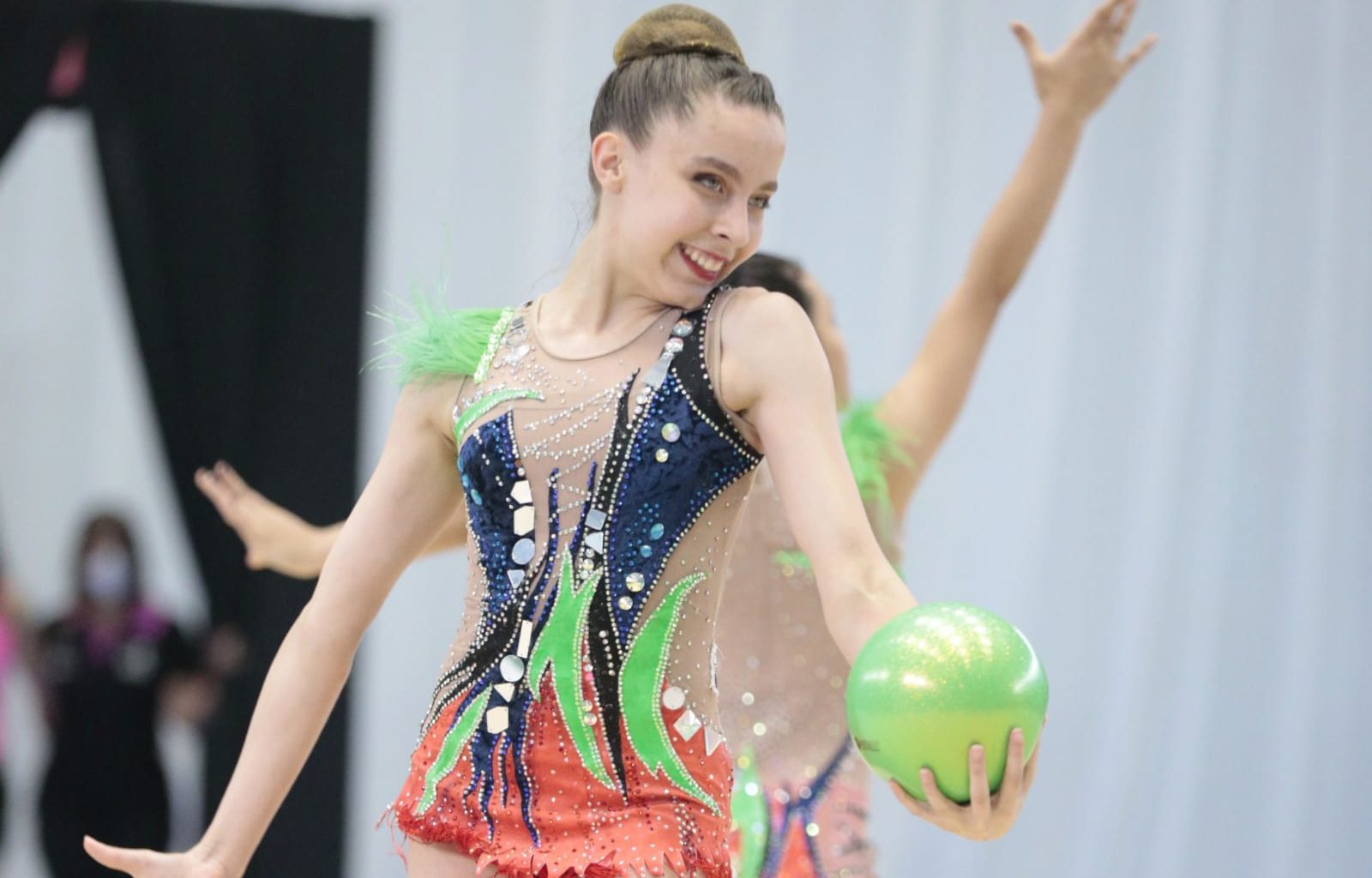 Morre a ginasta paranaense Isabelle Marciniak, aos 18 anos, em Curitiba PR