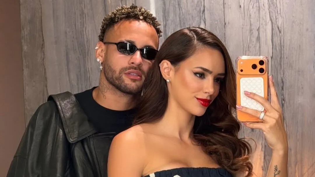 &ldquo;Anos 50 moderno&rdquo;: Neymar e Bruna roubam a cena em festa tem&aacute;tica com as filhas