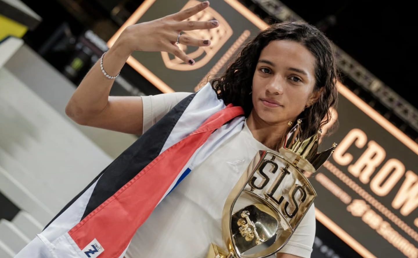 Rayssa Leal &eacute; tetracampe&atilde; da Street League Skateboarding em S&atilde;o Paulo SP