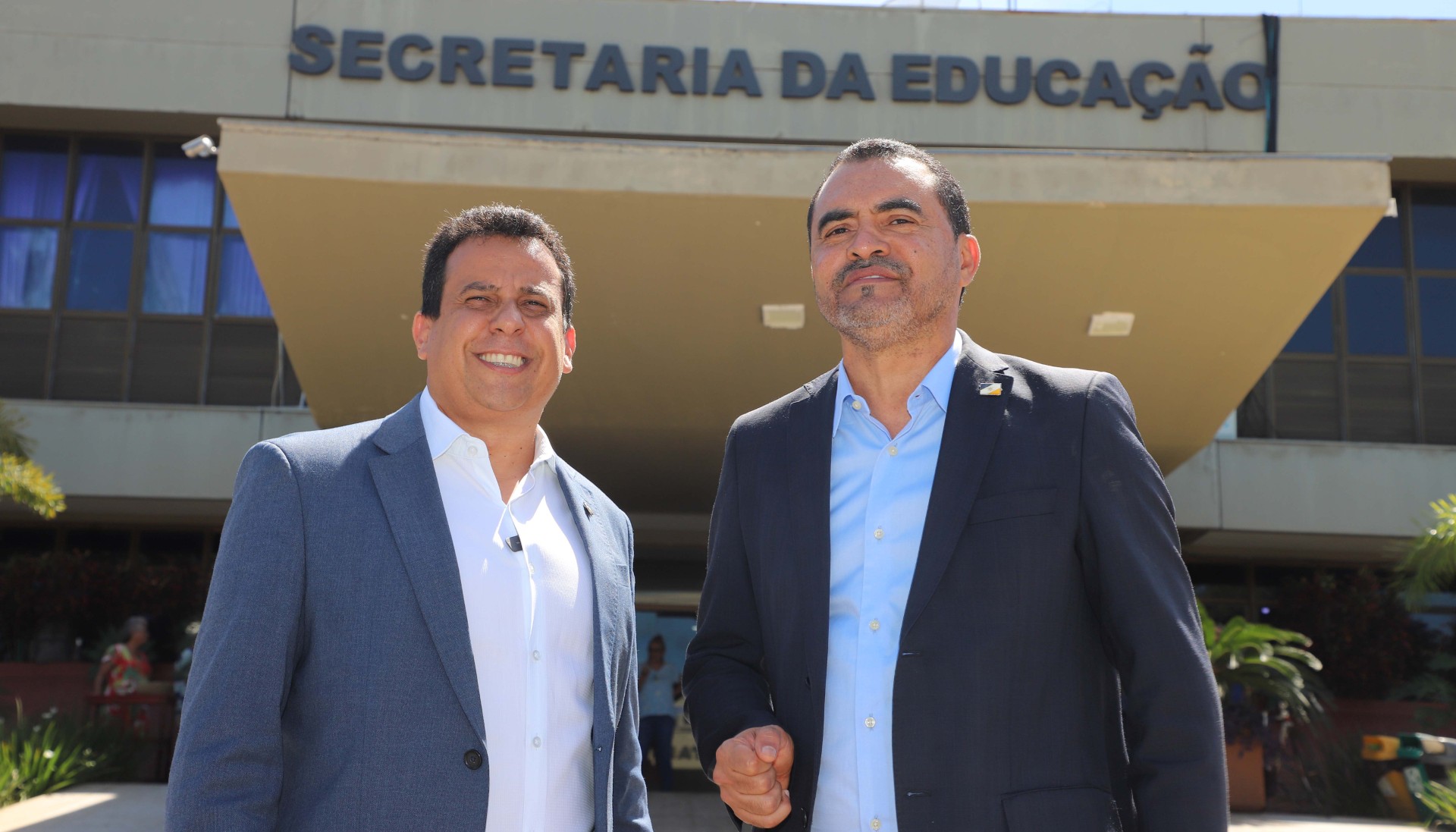 Governo do Tocantins paga mais de R$ 12,4 milh&otilde;es em retroativos do PCCR da Educa&ccedil;&atilde;o