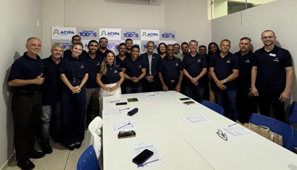 Acipa encerra 2025 com Assembleia Geral marcada por di&aacute;logo, presen&ccedil;a de secret&aacute;rio e balan&ccedil;o de a&ccedil;&otilde;es e conquistas