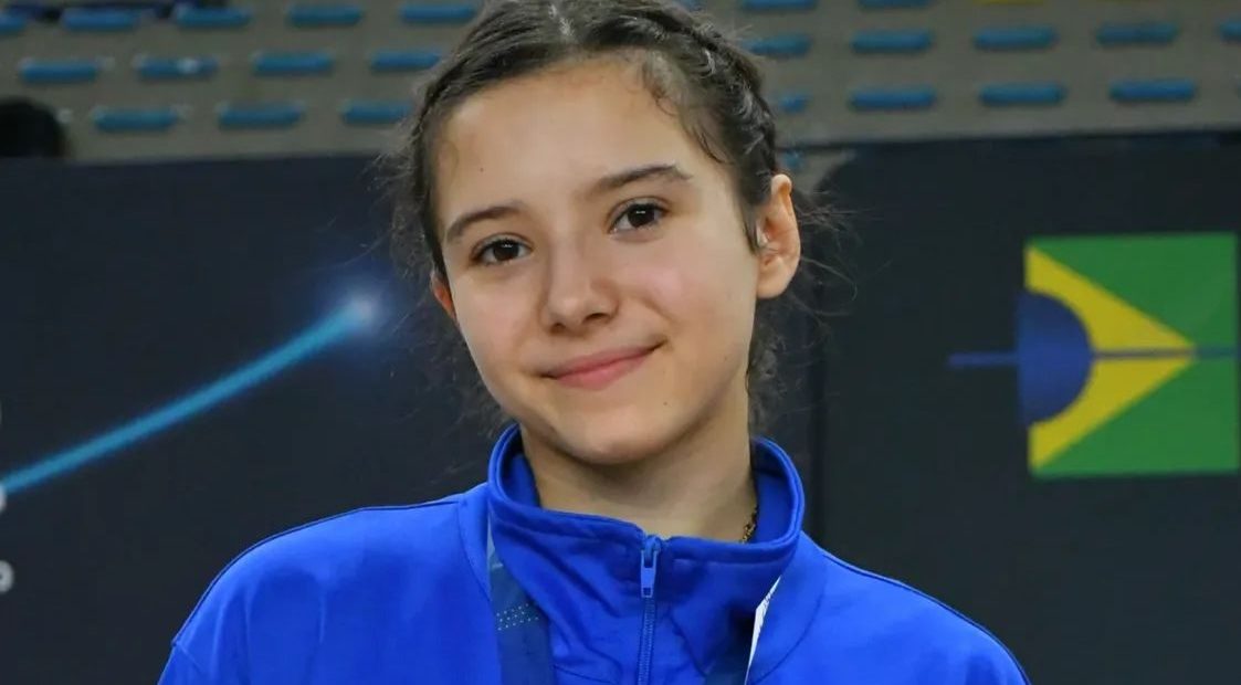 Ana Beatriz Fraga conquista o bronze na etapa dos EUA da Copa do Mundo Cadete de Esgrima