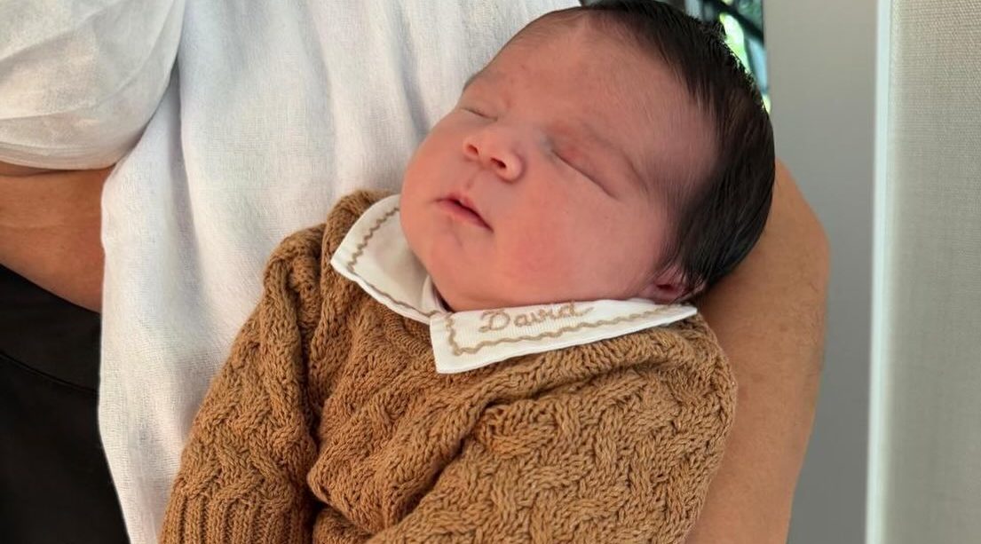 Filho do prefeito de Manaus AM, David Benedito, morre aos 20 dias de vida
