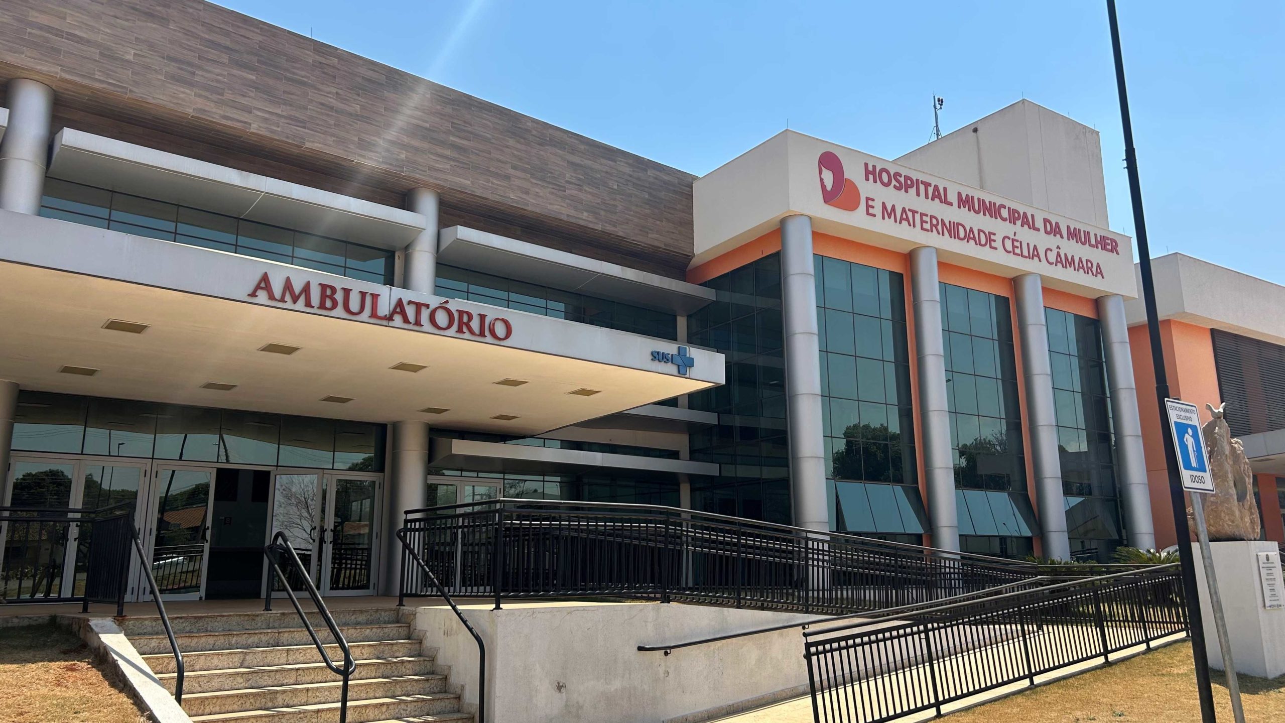 Maternidade C&eacute;lia C&acirc;mara realiza vacina&ccedil;&atilde;o contra bronquiolite para gestantes
