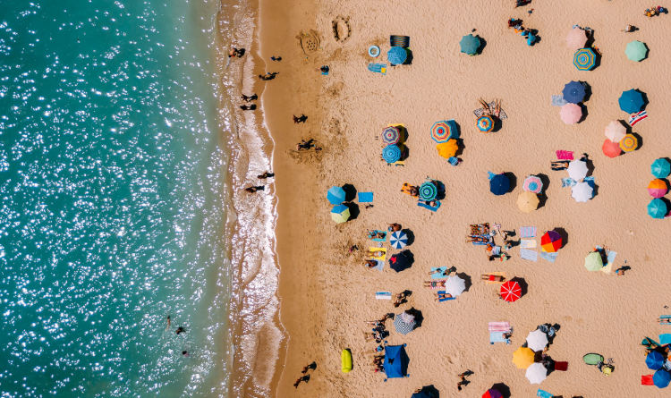 Alta do turismo internacional impulsiona bares e restaurantes em 2026